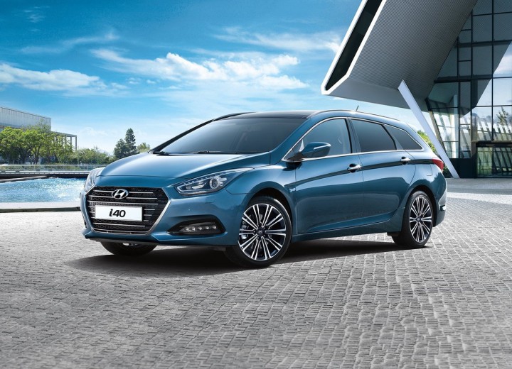 Technical specifications and characteristics for【Hyundai i40 I Restyling CW】 - picture 1