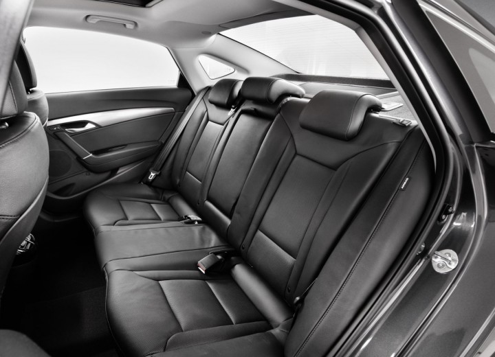 Технически характеристики за Hyundai i40 I - picture 12