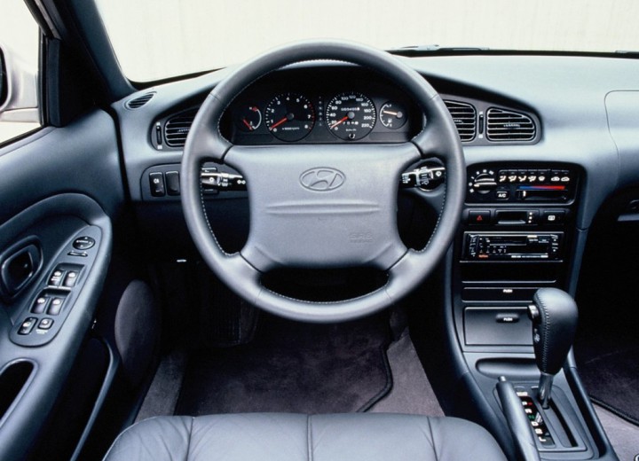 Technische Daten und Spezifikationen für Hyundai Sonata III Restyling - picture 4
