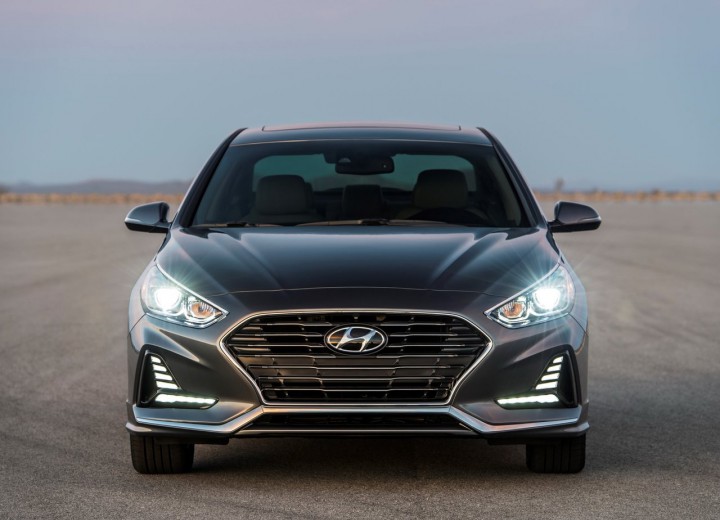 Technische Daten und Spezifikationen für Hyundai Sonata VI Restyling - picture 2
