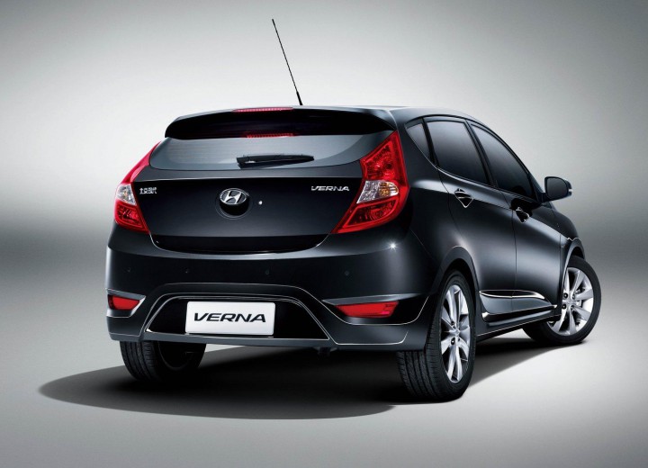 Технические характеристики о Hyundai Verna Hatchback - picture 2