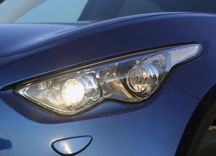 Технически характеристики за Infiniti FX II Restyling - picture 7