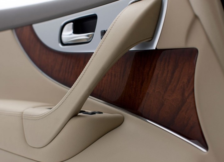 Технически характеристики за Infiniti FX II Restyling - picture 8