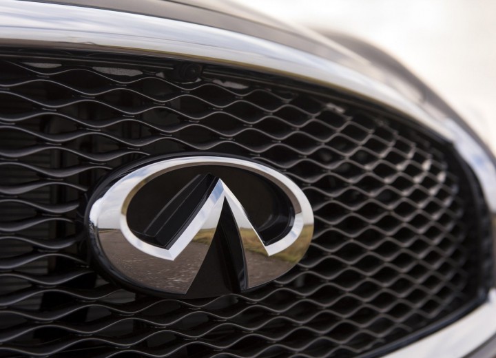 Especificaciones técnicas de Infiniti Q70 Restyling - picture 12