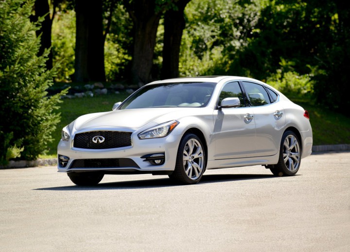 Especificaciones técnicas de Infiniti Q70 Restyling - picture 1