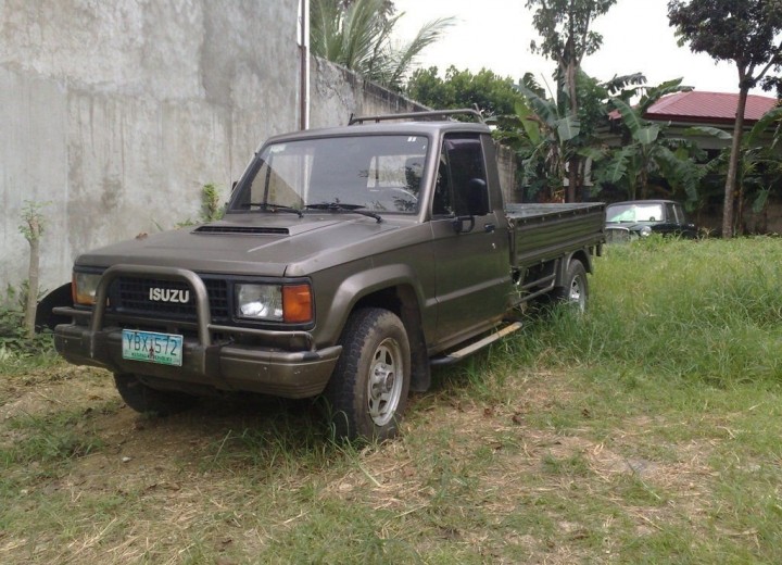 Technical specifications and characteristics for【Isuzu Bighorn Pickup】 - picture 1
