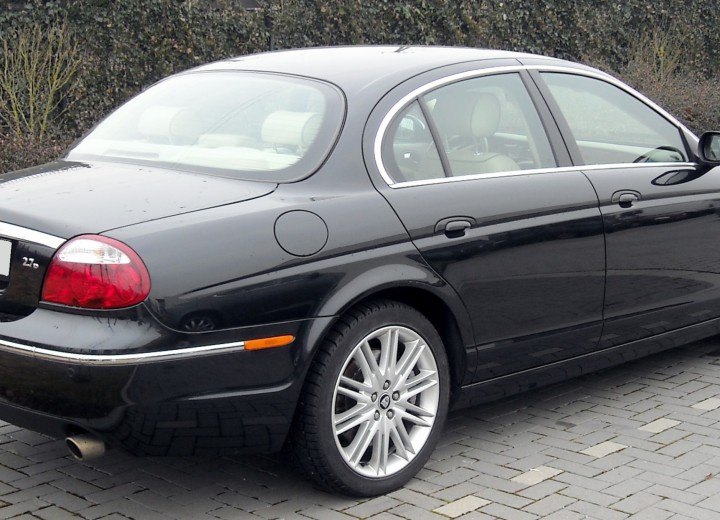 Технически характеристики за Jaguar S-type (CCX) - picture 4