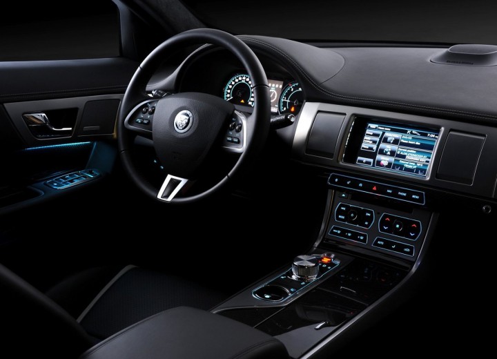 Technical specifications and characteristics for【Jaguar XF Restyling】 - picture 7