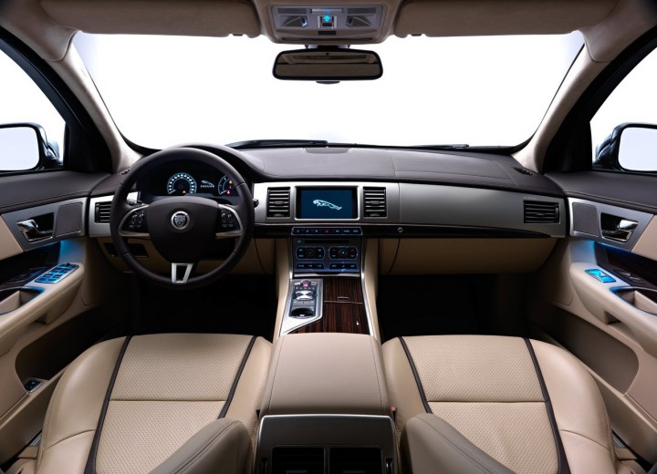 Technical specifications and characteristics for【Jaguar XF Restyling】 - picture 6