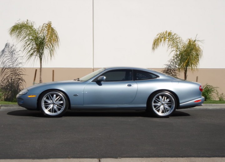 Technical specifications and characteristics for【Jaguar XK 8 Coupe (QEV)】 - picture 3
