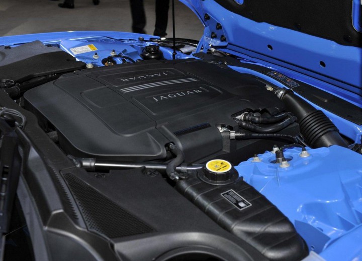 Technical specifications and characteristics for【Jaguar XKR Convertible II】 - picture 6