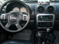 Especificaciones técnicas de Jeep Cherokee II - picture 4