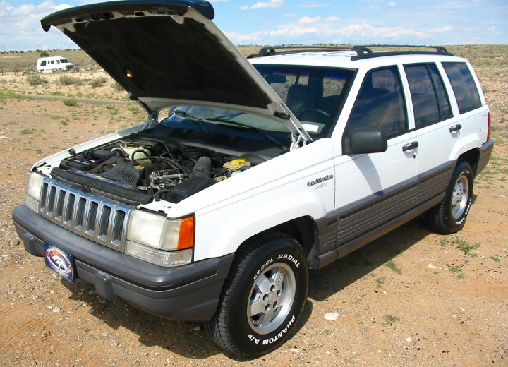 Technical specifications and characteristics for【Jeep Grand Cherokee I (Z)】 - picture 4