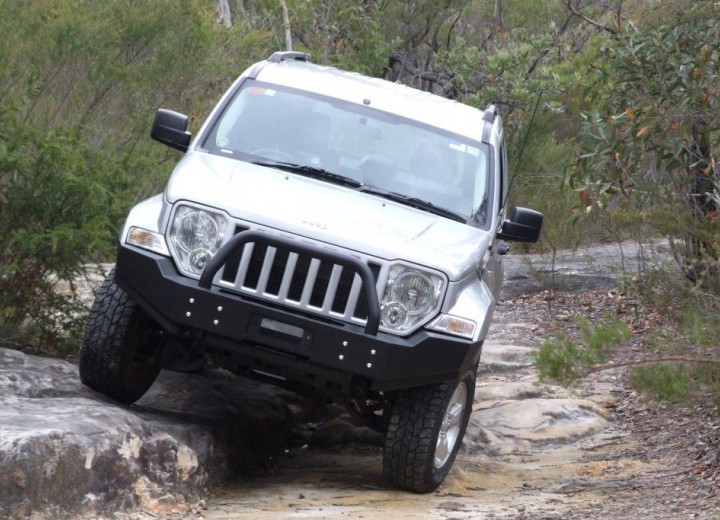 Technische Daten und Spezifikationen für Jeep Liberty II Sport - picture 1