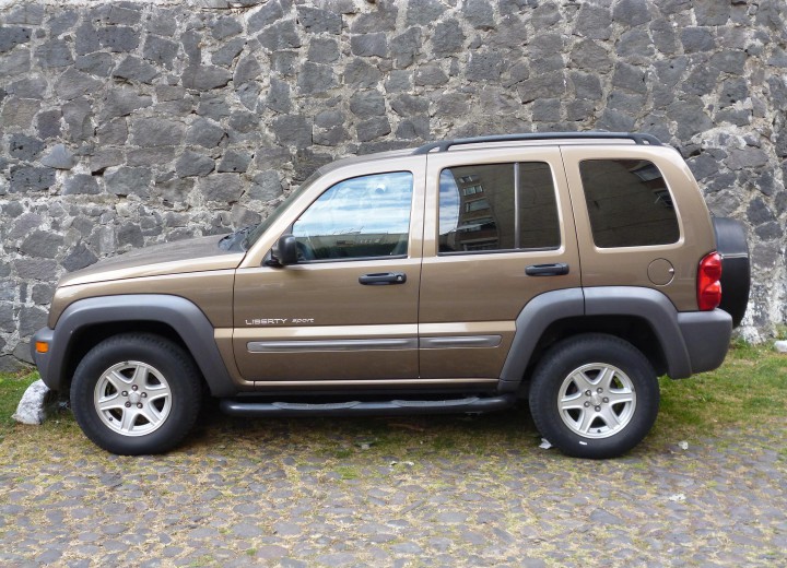 Technical specifications and characteristics for【Jeep Liberty Sport】 - picture 2