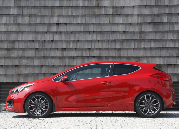 Especificaciones técnicas de Kia Cee'd GT Hatchback - picture 3