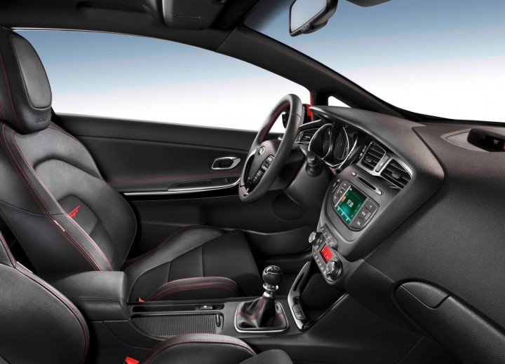 Especificaciones técnicas de Kia Cee'd GT Hatchback - picture 10