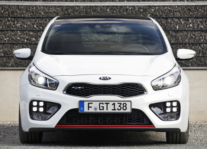 Especificaciones técnicas de Kia Cee'd GT Hatchback - picture 39