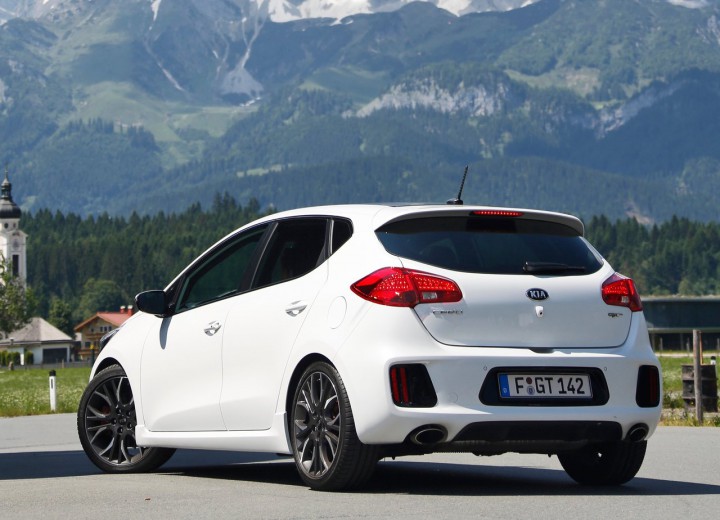 Especificaciones técnicas de Kia Cee'd GT Hatchback - picture 27