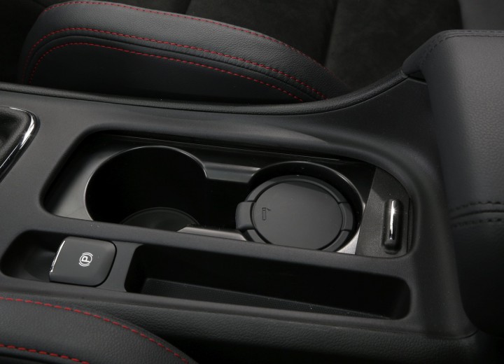 Especificaciones técnicas de Kia Cee'd GT Hatchback - picture 35