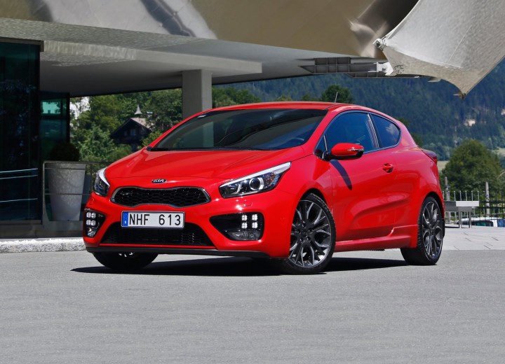 Especificaciones técnicas de Kia Cee'd GT Hatchback - picture 2