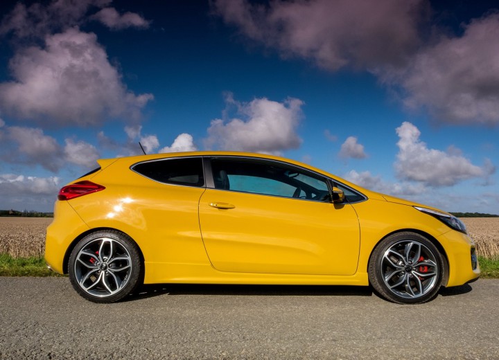 Especificaciones técnicas de Kia Cee'd GT Hatchback - picture 20