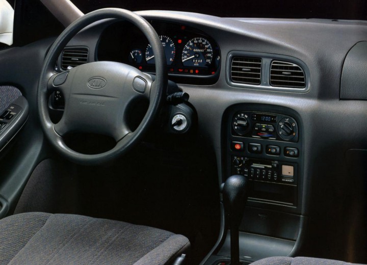 Technical specifications and characteristics for【Kia Clarus (K9A)】 - picture 3