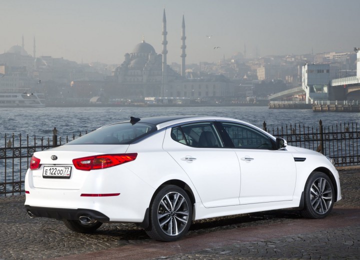 Technical specifications and characteristics for【Kia Optima III Restyling】 - picture 4