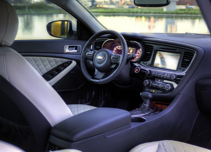 Technical specifications and characteristics for【Kia Optima III Restyling】 - picture 7