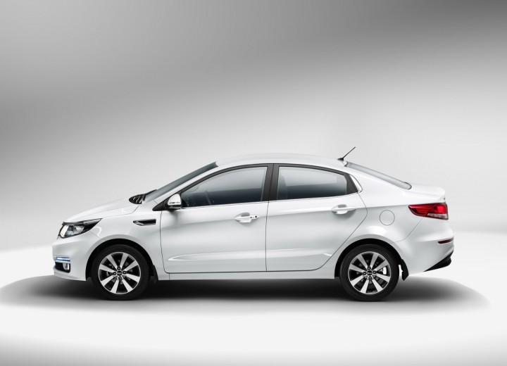 Technical specifications and characteristics for【Kia Rio III Sedan Restyling】 - picture 4
