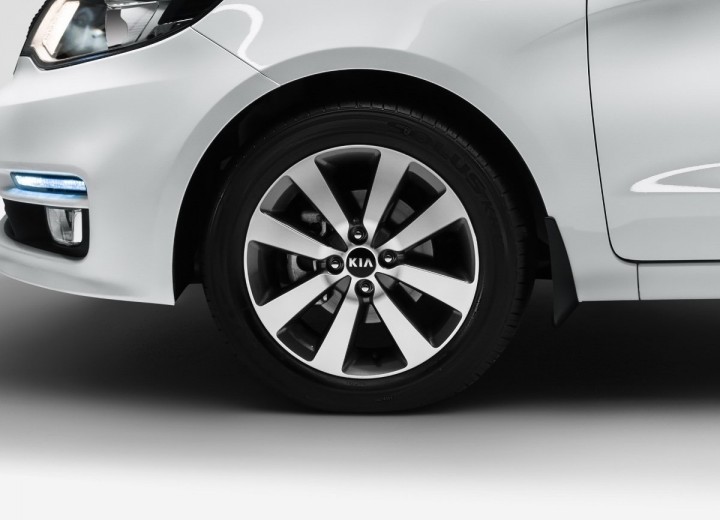 Technical specifications and characteristics for【Kia Rio III Sedan Restyling】 - picture 13