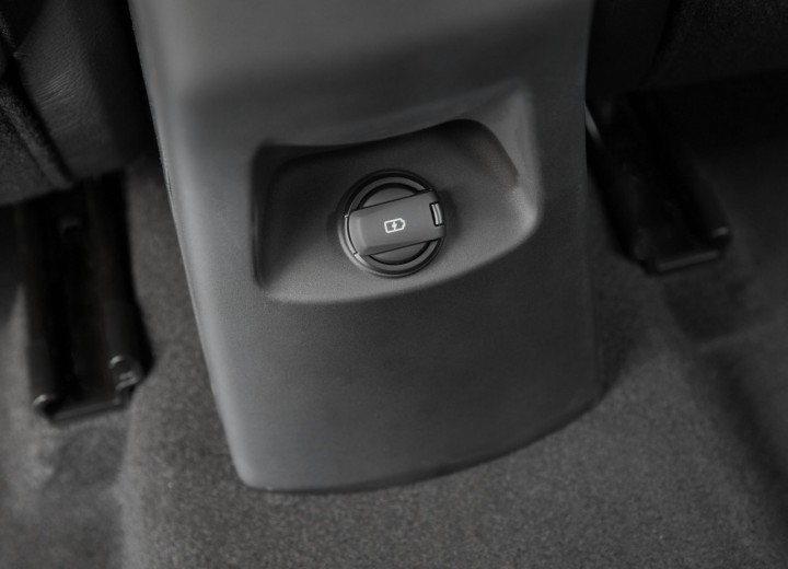 Caractéristiques techniques de Kia Rio IV Hatchback - picture 12
