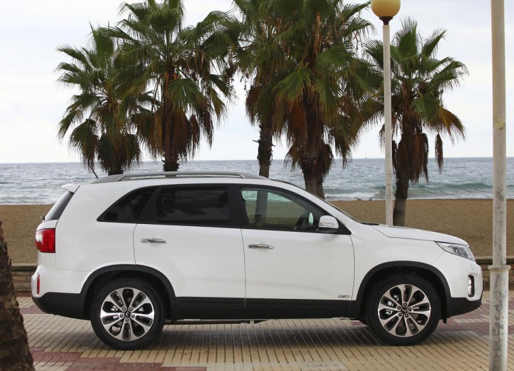 Technical specifications and characteristics for【Kia Sorento II Restiling】 - picture 6
