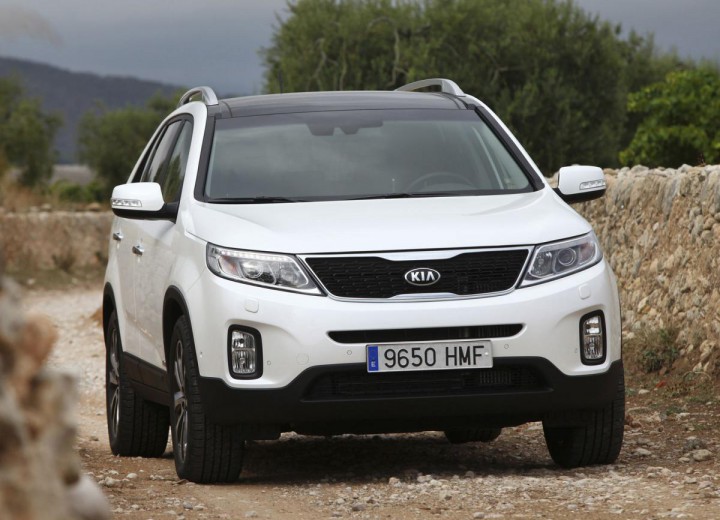 Technical specifications and characteristics for【Kia Sorento II Restiling】 - picture 2