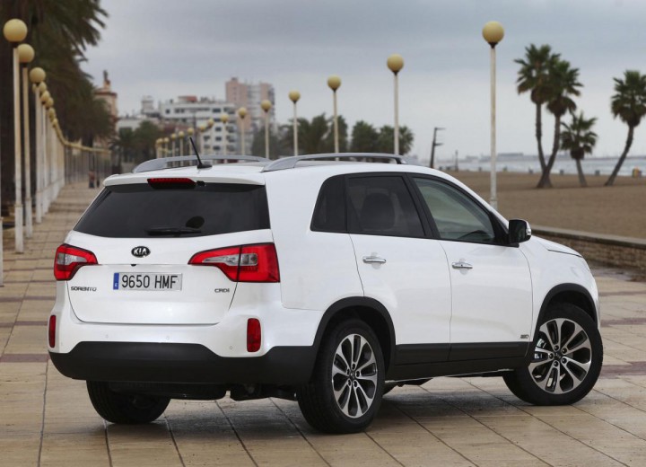 Technical specifications and characteristics for【Kia Sorento II Restiling】 - picture 3