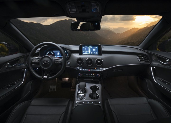 Технические характеристики о Kia Stinger I - picture 5