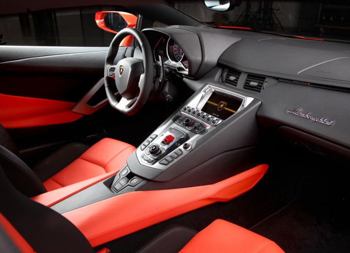 Technische Daten und Spezifikationen für Lamborghini Aventador LP 700-4 - picture 5
