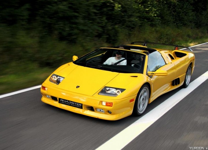 Caractéristiques techniques de Lamborghini Diablo Roadster - picture 8