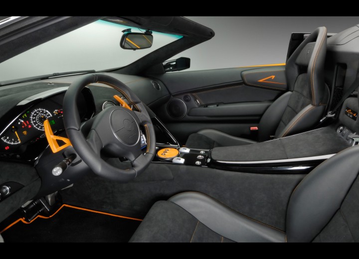 Технически характеристики за Lamborghini Murcielago Roadster - picture 6