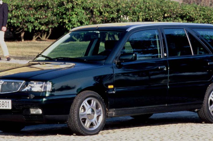 Technische Daten und Spezifikationen für Lancia Dedra Station Wagon (835) - picture 2