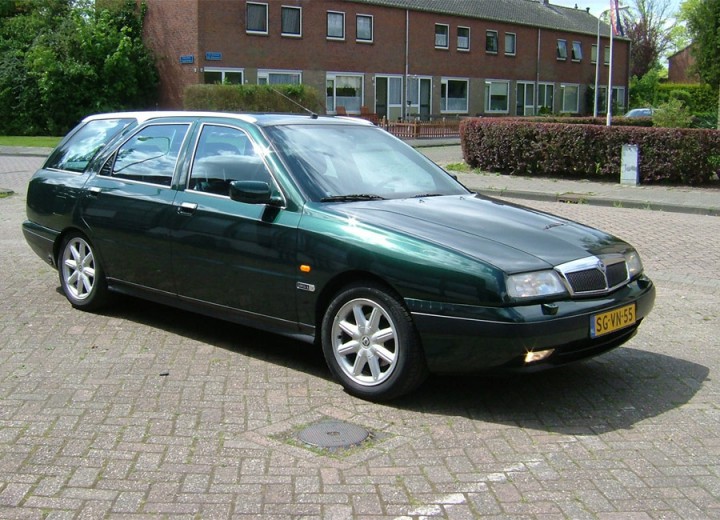 Technical specifications and characteristics for【Lancia Kappa Station Wagon (838)】 - picture 1