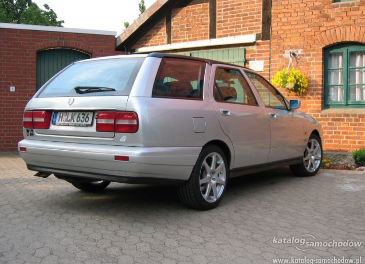 Technical specifications and characteristics for【Lancia Kappa Station Wagon (838)】 - picture 3