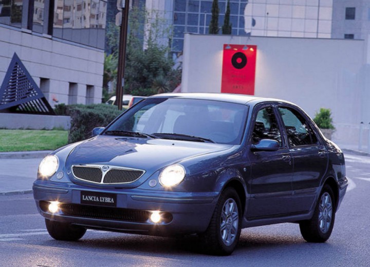 Technical specifications and characteristics for【Lancia Lybra (839)】 - picture 3