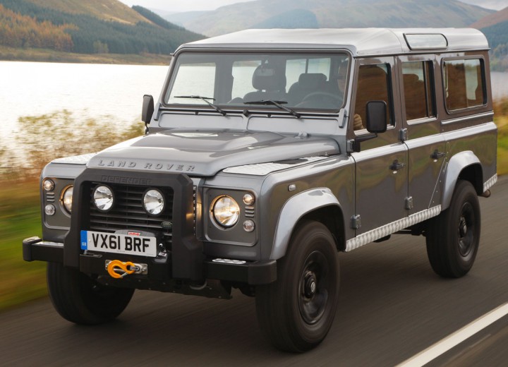 Especificaciones técnicas de Land Rover Defender 110 - picture 2