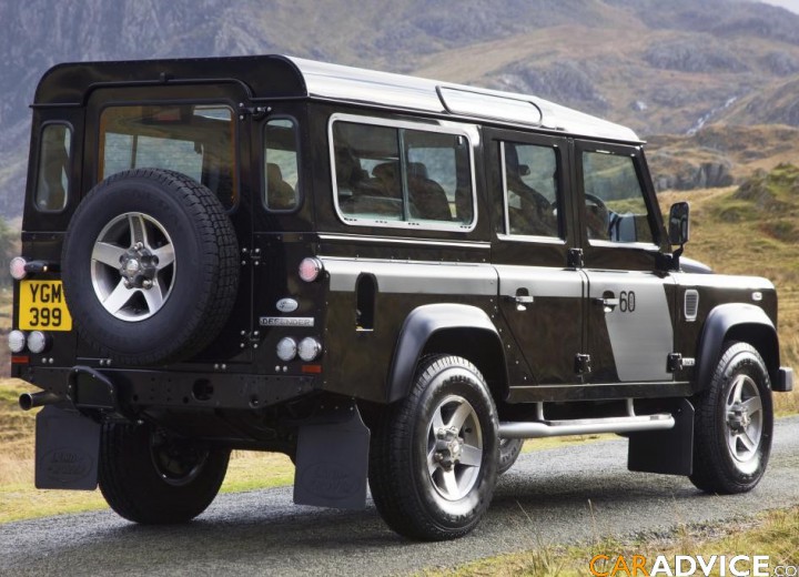 Especificaciones técnicas de Land Rover Defender 110 - picture 4