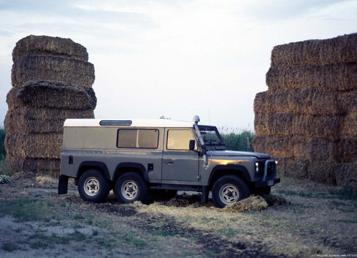 Technical specifications and characteristics for【Land Rover Defender 130】 - picture 5