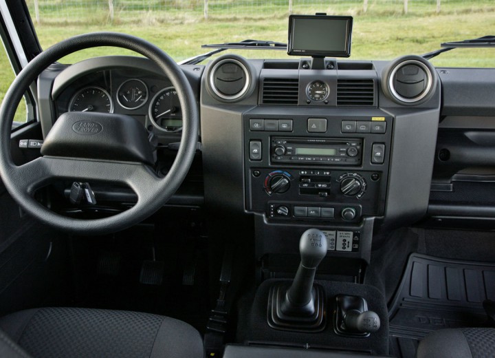 Technical specifications and characteristics for【Land Rover Defender 130】 - picture 8
