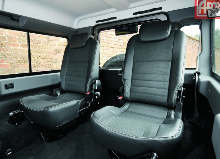 Τεχνικά χαρακτηριστικά για Land Rover Defender 90 - picture 16