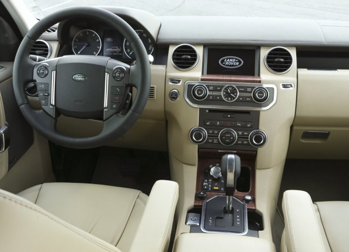 Technical specifications and characteristics for【Land Rover Discovery IV】 - picture 5