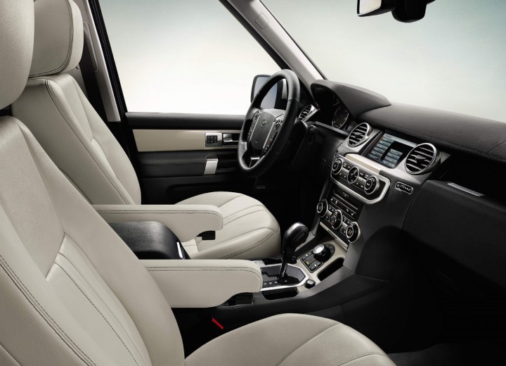 Technical specifications and characteristics for【Land Rover Discovery IV】 - picture 6